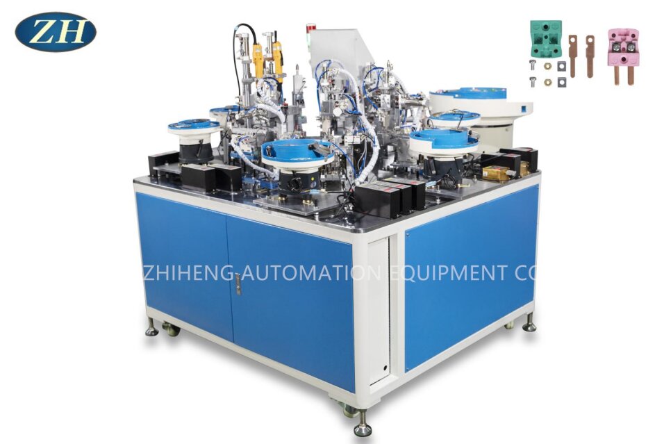 Línea automática de la máquina de ensamblaje de enchufe Alta precisión